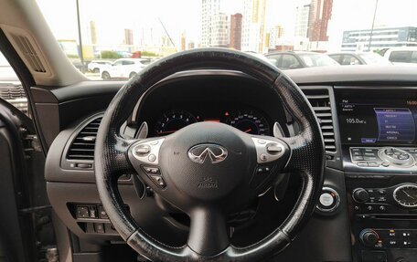 Infiniti FX II, 2010 год, 1 700 000 рублей, 28 фотография
