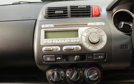 Honda Fit III, 2003 год, 339 000 рублей, 13 фотография