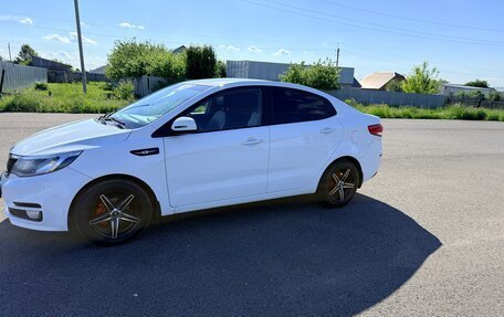 KIA Rio III рестайлинг, 2017 год, 890 000 рублей, 5 фотография