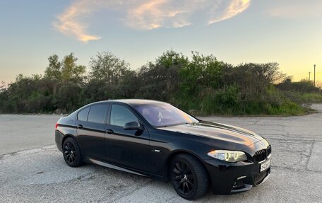BMW 5 серия, 2011 год, 1 900 000 рублей, 4 фотография