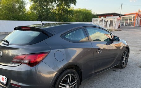 Opel Astra J, 2012 год, 650 000 рублей, 2 фотография
