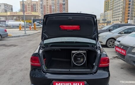 Volkswagen Passat B7, 2011 год, 1 200 000 рублей, 14 фотография