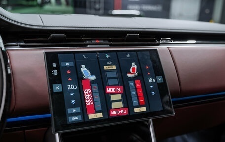 Land Rover Range Rover IV рестайлинг, 2026 год, 24 500 000 рублей, 38 фотография