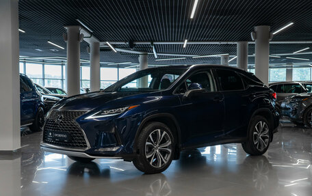 Lexus RX IV рестайлинг, 2021 год, 5 290 000 рублей, 1 фотография