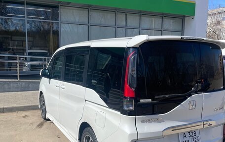 Honda Stepwgn IV, 2017 год, 2 250 000 рублей, 4 фотография