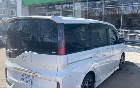 Honda Stepwgn IV, 2017 год, 2 250 000 рублей, 5 фотография
