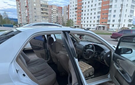 Mazda Familia, 2001 год, 145 000 рублей, 3 фотография