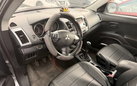 Mitsubishi Outlander III рестайлинг 3, 2012 год, 1 050 000 рублей, 5 фотография