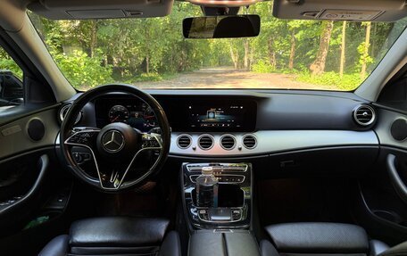Mercedes-Benz E-Класс, 2020 год, 2 790 000 рублей, 16 фотография