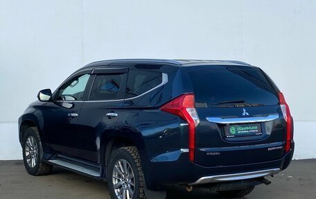 Mitsubishi Pajero Sport III рестайлинг, 2019 год, 3 250 000 рублей, 7 фотография