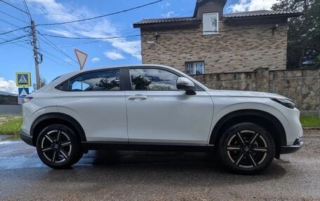 Honda Vezel, 2025 год, 2 760 000 рублей, 24 фотография