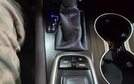 Lexus RX IV рестайлинг, 2016 год, 4 500 000 рублей, 6 фотография