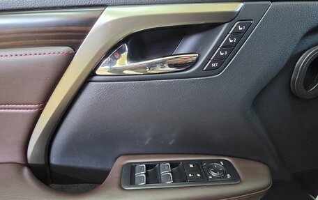 Lexus RX IV рестайлинг, 2016 год, 4 500 000 рублей, 11 фотография