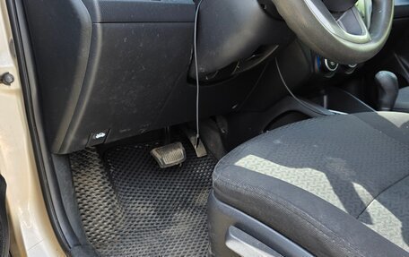 KIA Rio III рестайлинг, 2012 год, 750 000 рублей, 18 фотография