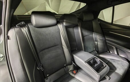 Toyota Camry, 2025 год, 4 155 000 рублей, 17 фотография