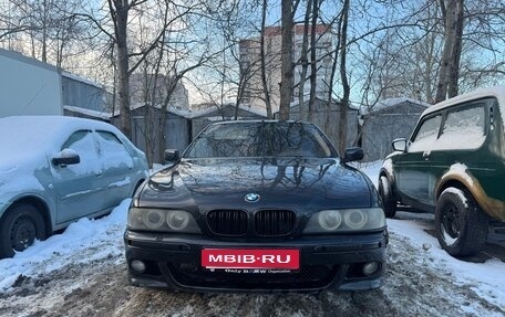 BMW 5 серия, 2001 год, 750 000 рублей, 1 фотография