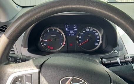 Hyundai Solaris II рестайлинг, 2016 год, 1 150 000 рублей, 8 фотография