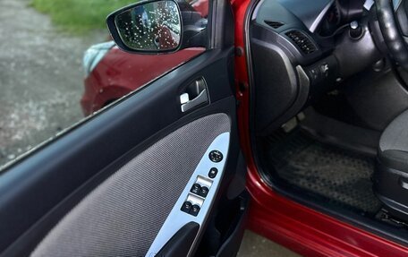 Hyundai Solaris II рестайлинг, 2014 год, 710 000 рублей, 17 фотография