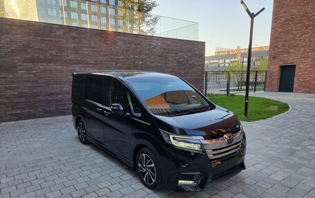 Honda Stepwgn IV, 2021 год, 3 290 000 рублей, 4 фотография