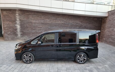 Honda Stepwgn IV, 2021 год, 3 290 000 рублей, 9 фотография