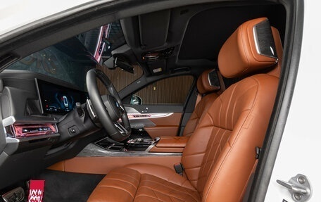 BMW 7 серия, 2024 год, 11 490 000 рублей, 10 фотография