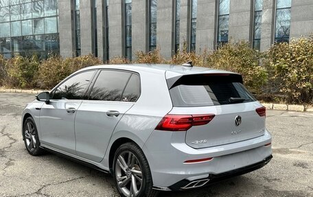 Volkswagen Golf VIII, 2022 год, 1 940 000 рублей, 5 фотография