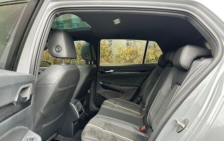 Volkswagen Golf VIII, 2022 год, 1 940 000 рублей, 11 фотография