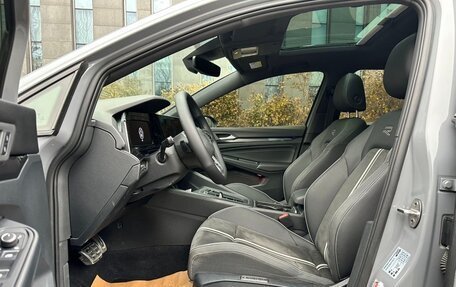 Volkswagen Golf VIII, 2022 год, 1 940 000 рублей, 12 фотография