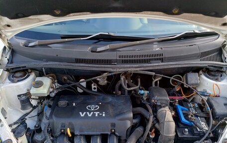 Toyota Ist II, 2003 год, 470 000 рублей, 16 фотография