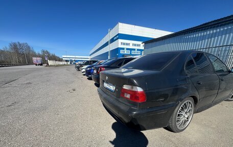 BMW 5 серия, 2001 год, 750 000 рублей, 3 фотография