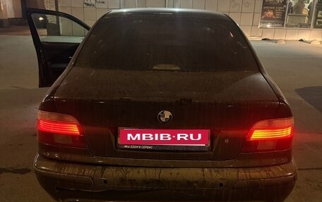 BMW 5 серия, 2001 год, 750 000 рублей, 7 фотография