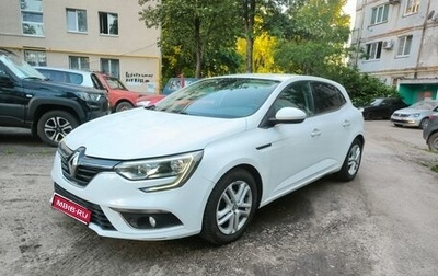 Renault Megane IV, 2018 год, 950 000 рублей, 1 фотография