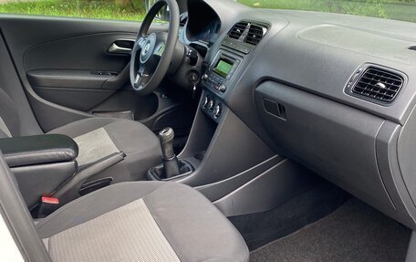 Volkswagen Polo VI (EU Market), 2011 год, 730 000 рублей, 8 фотография