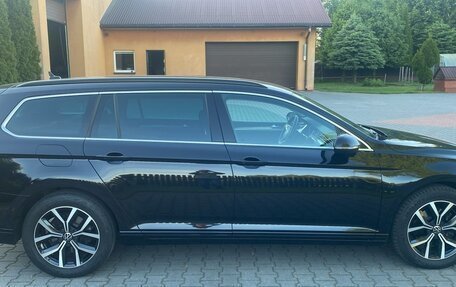 Volkswagen Passat B8 рестайлинг, 2022 год, 2 500 000 рублей, 9 фотография