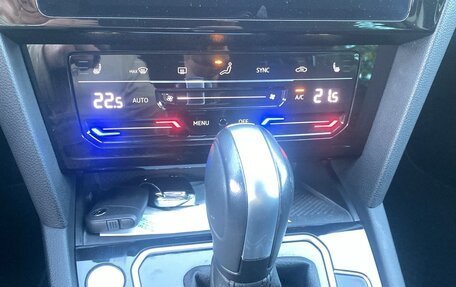 Volkswagen Passat B8 рестайлинг, 2022 год, 2 500 000 рублей, 36 фотография