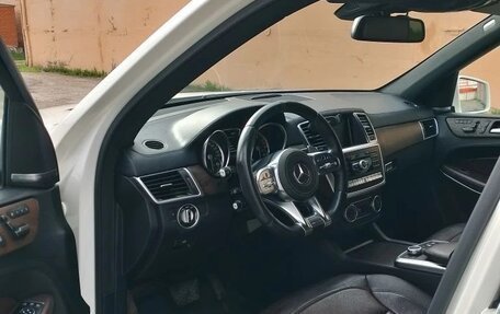 Mercedes-Benz GL-Класс, 2015 год, 3 100 000 рублей, 5 фотография