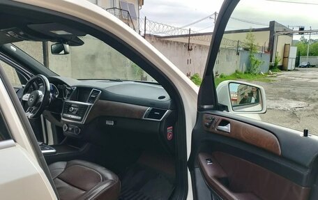 Mercedes-Benz GL-Класс, 2015 год, 3 100 000 рублей, 6 фотография