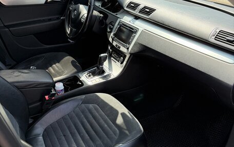 Volkswagen Passat B7, 2011 год, 1 050 000 рублей, 10 фотография