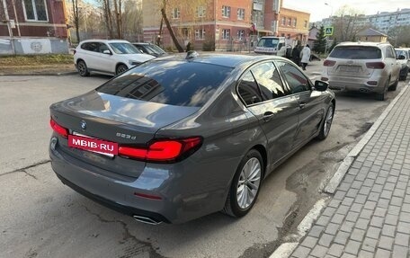 BMW 5 серия, 2021 год, 5 810 000 рублей, 2 фотография
