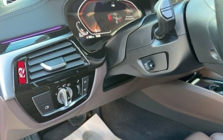 BMW 5 серия, 2021 год, 5 810 000 рублей, 11 фотография