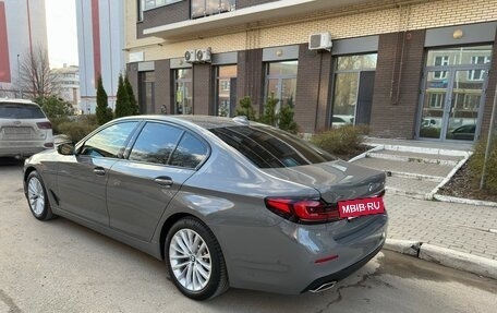 BMW 5 серия, 2021 год, 5 810 000 рублей, 5 фотография