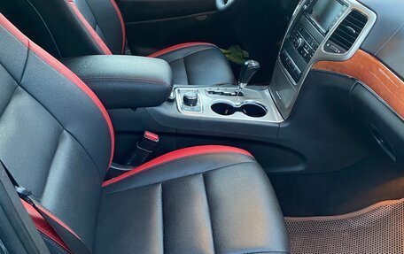 Jeep Grand Cherokee, 2011 год, 1 650 000 рублей, 20 фотография