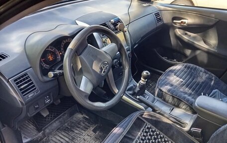 Toyota Corolla, 2012 год, 1 300 000 рублей, 5 фотография