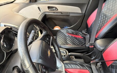 Chevrolet Cruze II, 2013 год, 550 000 рублей, 6 фотография