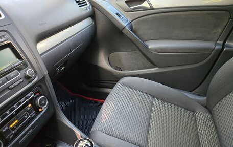 Volkswagen Golf VI, 2011 год, 700 000 рублей, 8 фотография