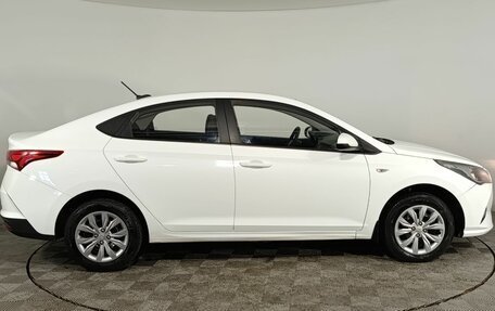 Hyundai Solaris II рестайлинг, 2021 год, 1 440 000 рублей, 8 фотография