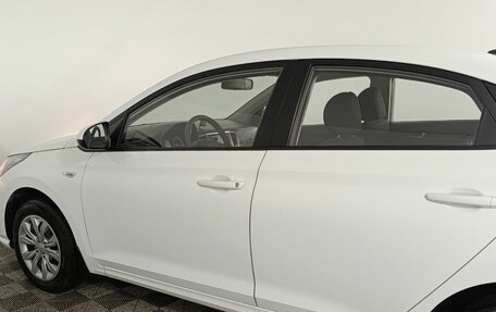 Hyundai Solaris II рестайлинг, 2021 год, 1 440 000 рублей, 20 фотография