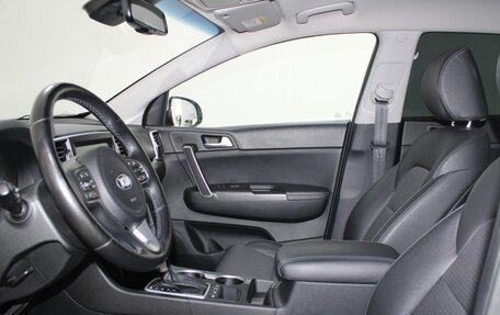 KIA Sportage IV рестайлинг, 2018 год, 2 189 900 рублей, 10 фотография