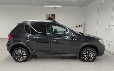 Renault Sandero II рестайлинг, 2019 год, 1 140 000 рублей, 4 фотография