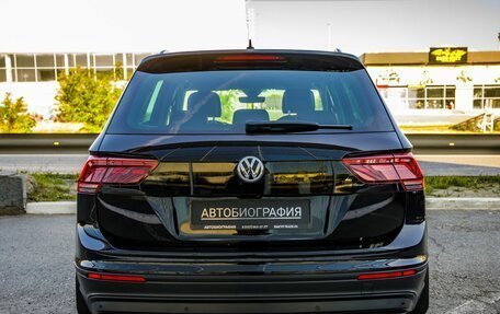 Volkswagen Tiguan II, 2020 год, 2 898 000 рублей, 6 фотография
